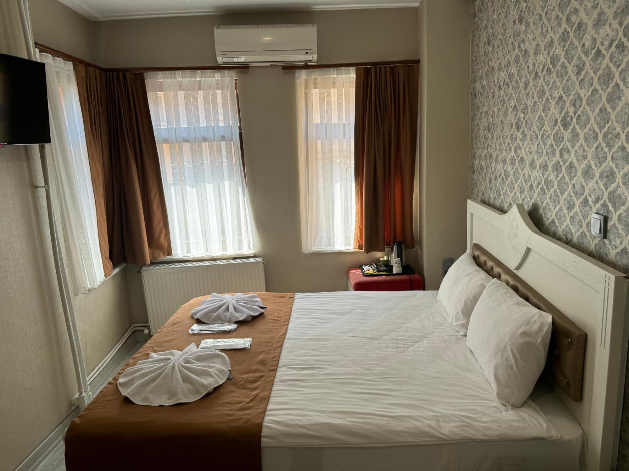Kupa Hotel Istanbul Exterior photo